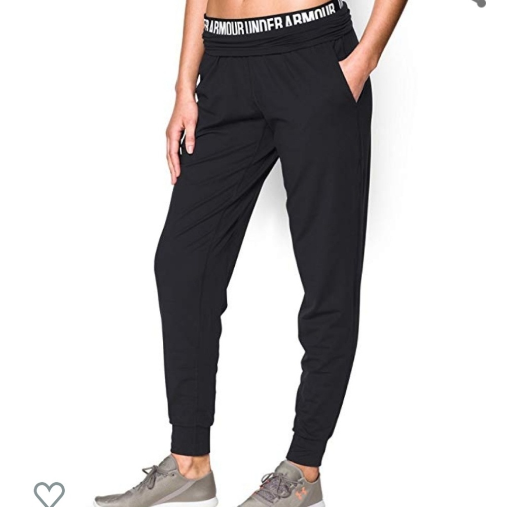 Under armour joggers-size S